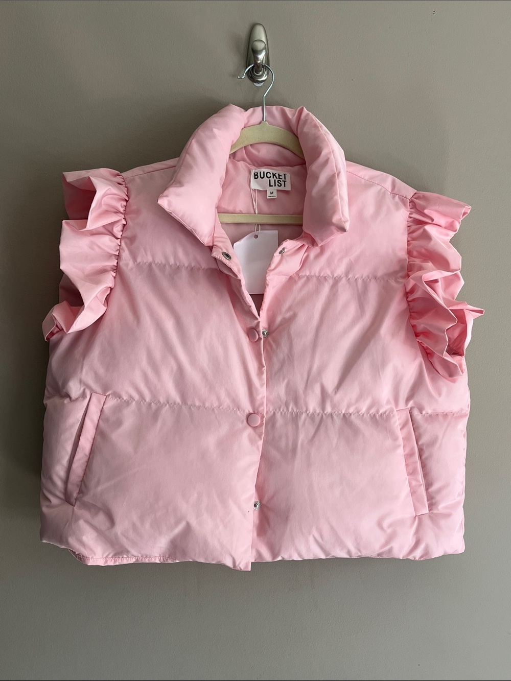 Bucket List Cropped Ruffle Sleeve Puffer Vest size medium in Pink